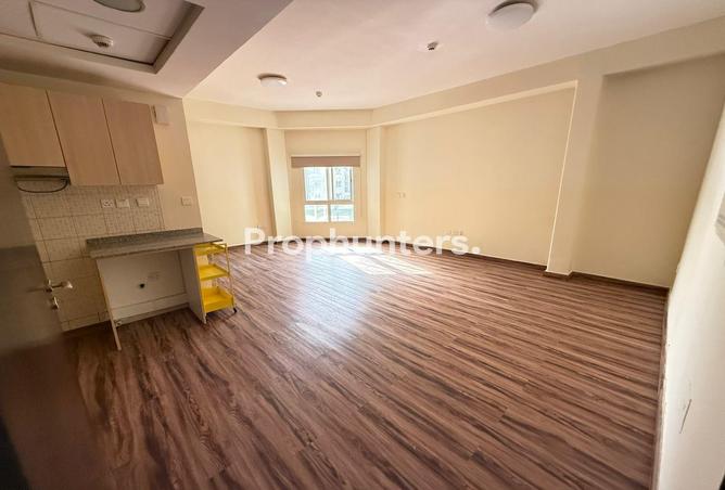 97386311 - Property Image 2