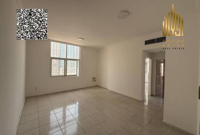 122480406 - Property Image 2