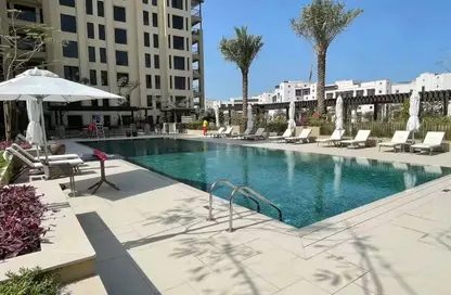 Apartment - 2 Bedrooms - 2 Bathrooms for rent in Lamtara 2 - Madinat Jumeirah Living - Umm Suqeim - Dubai