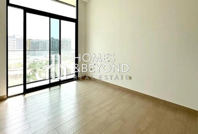 96932894 - Property Main Image