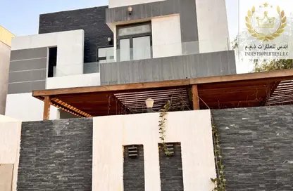 فيلا - 7 غرف نوم - 4 حمامات للبيع في 3 المويهات - المويهات - عجمان