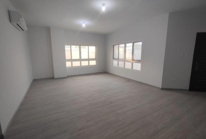 65193944 - Property Main Image