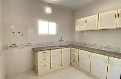 عمارة بالكامل - استوديو للبيع في الجرف الصناعية 2 - الجرف الصناعية - عجمان