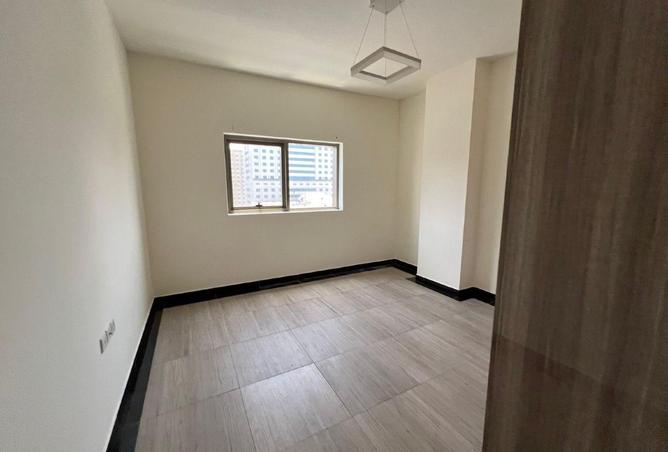 57763223 - صورة العقار 3