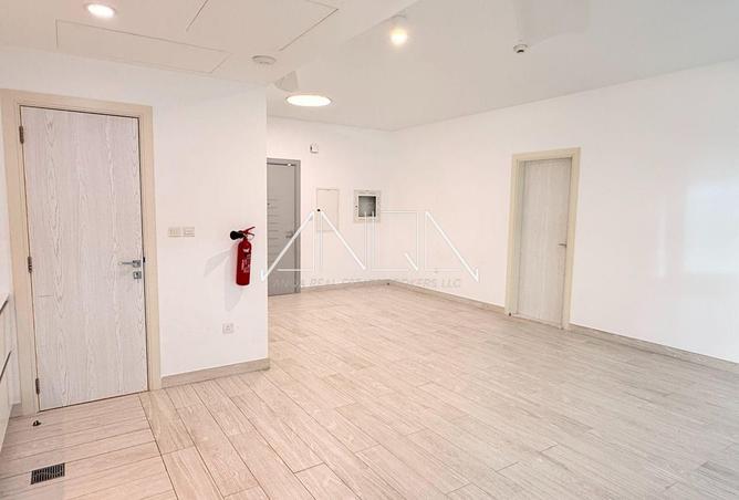 137429752 - Property Image 3
