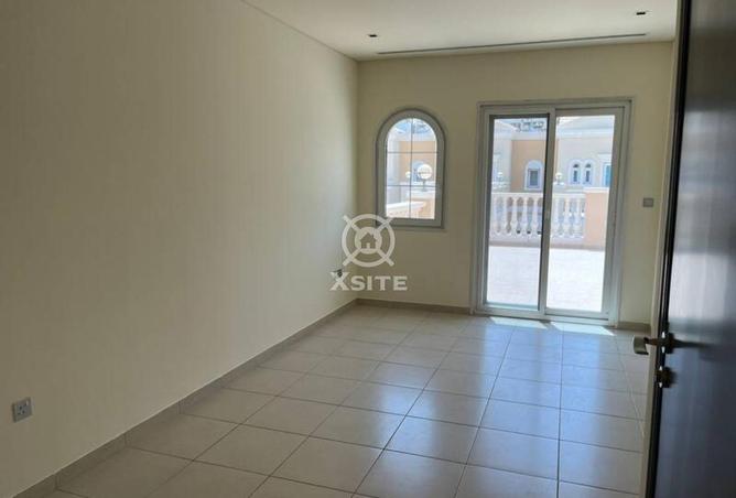 104255619 - Property Image 3
