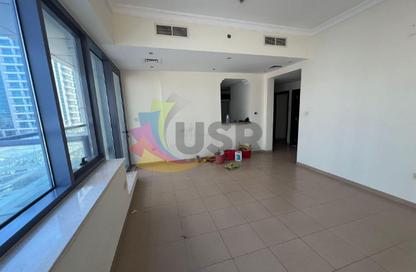 Apartment - 1 - 2 for rent in Wimbledon Tower - Dubai Sports City - Dubai