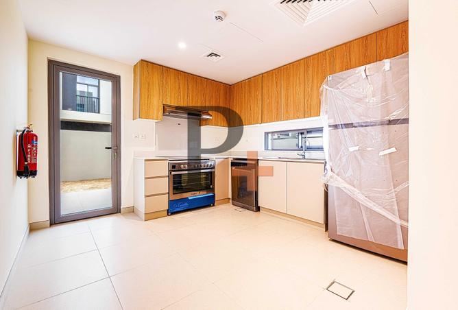 65152267 - Property Image 3