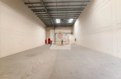 مستودع - استوديو - 1 حمام للايجار في الصجعة الصناعية - الصجعة - الشارقة