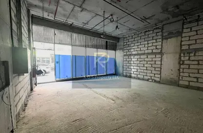 Retail - Studio - 1 Bathroom for rent in Binghatti Phantom - District 17 - Jumeirah Village Circle - Dubai