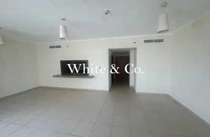 شقة - 2 غرف نوم - 3 حمامات للايجار في C برج فيوز - برج فيوز - وسط مدينة دبي - دبي