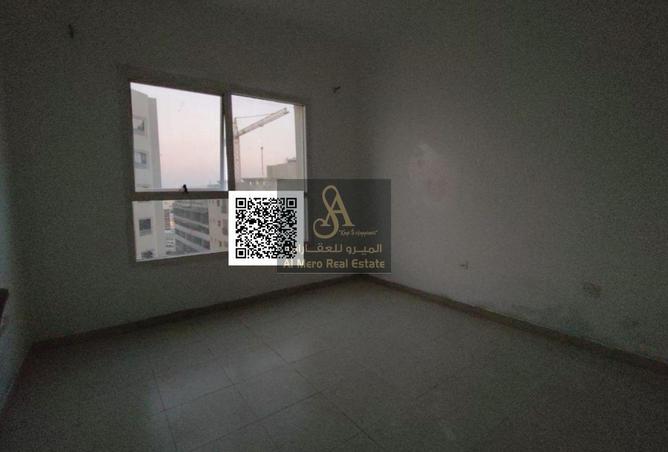 74261952 - صورة العقار 3