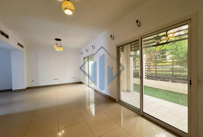 70267383 - Property Image 3