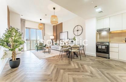 Apartment - 1 Bedroom - 1 Bathroom for sale in Hayat Boulevard 2A - Hayat Boulevard 2 - Hayat Boulevard - Town Square - Dubai