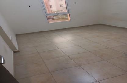 Apartment - 2 - 2 for rent in Al Thamam 53 - Al Thamam - Remraam - Dubai