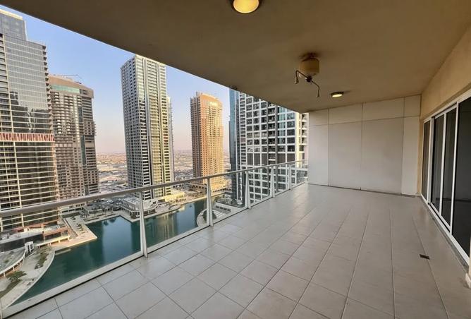 شقة واسعة بغرفتي نوم | إطلالة على البحيرة | طابق مرتفع