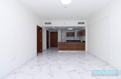 Apartment - 1 - 2 for rent in East - Marina Residences Phase 3 - Al Hamra Village - Ras Al Khaimah