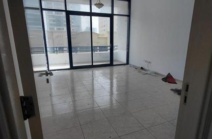 Apartment - 3 Bedrooms - 4 Bathrooms for rent in Al Majaz 3 - Al Majaz - Sharjah Apartment - 3 Bedrooms - 4 Bathrooms for rent in Al Majaz 3 - Al Majaz - Sharjah