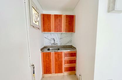 Apartment - Studio - 1 Bathroom for rent in Fire Station Road - Muwaileh - Sharjah