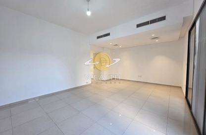Townhouse - 3 Bedrooms - 4 Bathrooms for rent in Nasma Residence - Al Tai - Sharjah