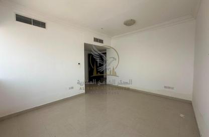 Apartment - 2 Bedrooms - 3 Bathrooms for rent in Al Mamzar - Al Mamzar - Sharjah - Sharjah