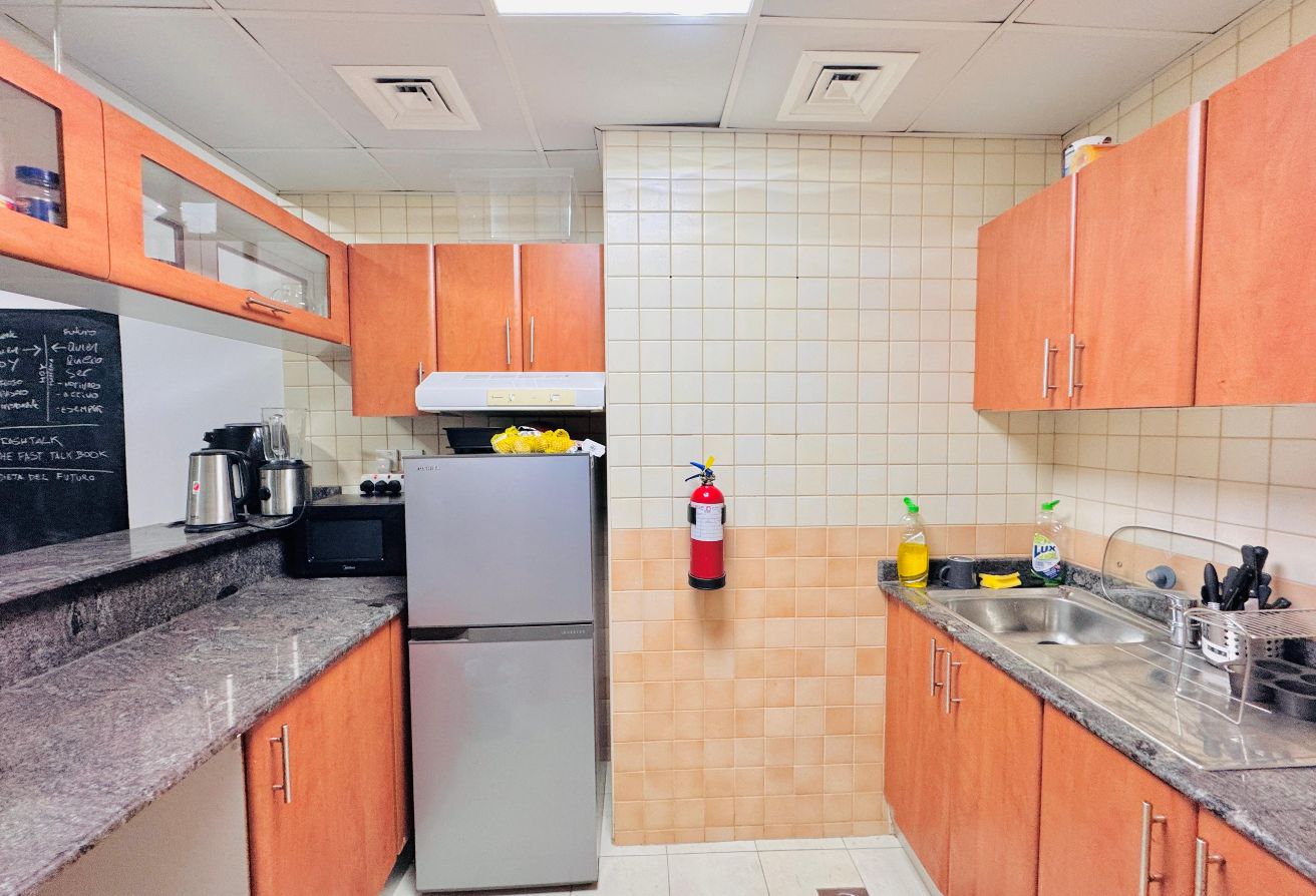 1 bedroom apartment in Manchester Tower, Dubai Marina: 9