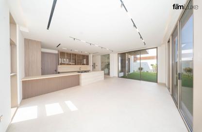 Villa - 6 for sale in Nad Al Sheba Gardens 1 - Nad Al Sheba Gardens - Nad Al Sheba 1 - Nad Al Sheba - Dubai