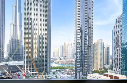 شقة - 2 غرف نوم - 2 حمامات للايجار في برج التاج - وسط مدينة دبي - دبي