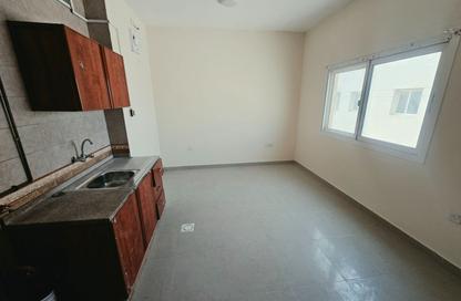 Apartment - Studio - 1 for rent in Fire Station Road - Muwaileh - Sharjah Apartment - Studio - 1 for rent in Fire Station Road - Muwaileh - Sharjah