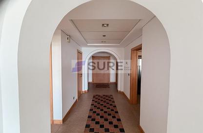 Apartment - 2 Bedrooms - 4 Bathrooms for rent in Al Dabas - Shoreline Apartments - Palm Jumeirah - Dubai