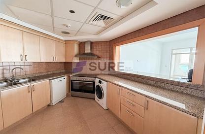Apartment - 2 Bedrooms - 4 Bathrooms for rent in Al Dabas - Shoreline Apartments - Palm Jumeirah - Dubai