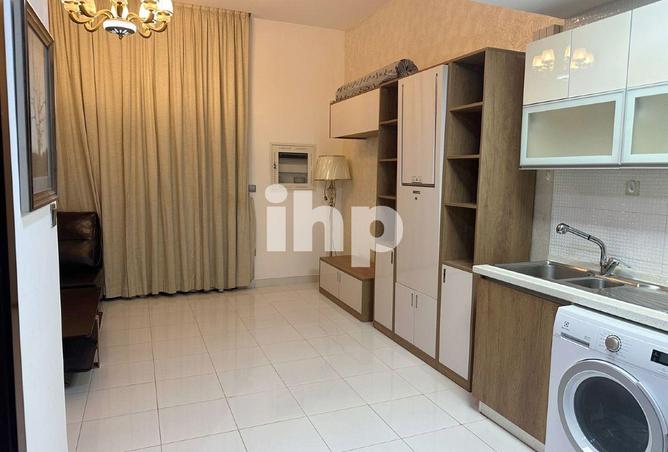 81942256 - Property Image 3