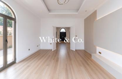Villa - 4 Bedrooms - 5 Bathrooms for rent in Canal Cove Frond F - Canal Cove Villas - Palm Jumeirah - Dubai Villa - 4 Bedrooms - 5 Bathrooms for rent in Canal Cove Frond F - Canal Cove Villas - Palm Jumeirah - Dubai