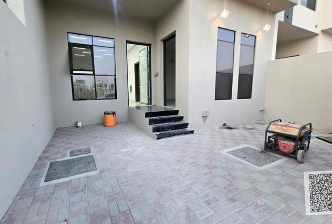 114151002 - Property Image 3