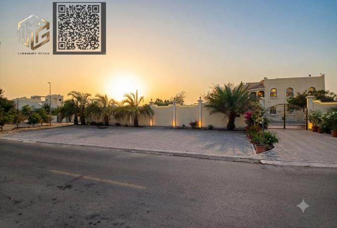 128379985 - Property Main Image