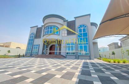 Villa - 4 Bedrooms - 7 Bathrooms for rent in Al Suyoh 1 - Al Suyoh - Sharjah