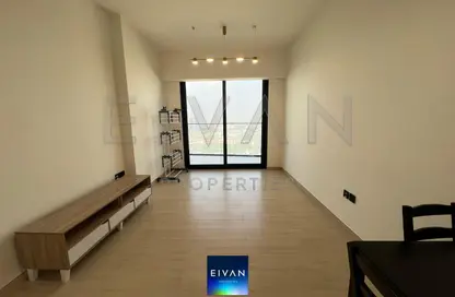 شقة - 2 غرف نوم - 2 حمامات للايجار في بن غاطي كريست - الضاحية 13 - قرية جميرا الدائرية - دبي