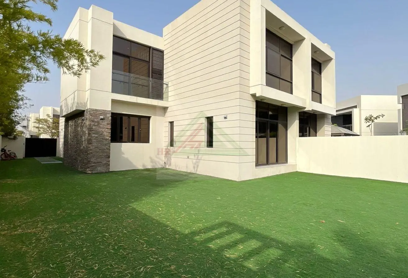 151912349 - Property Main Image