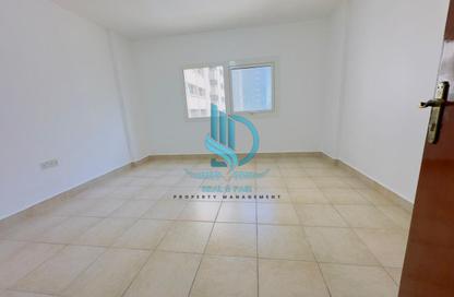 Apartment - 3 Bedrooms - 2 Bathrooms for rent in Al Falah Street - City Downtown - Abu Dhabi Apartment - 3 Bedrooms - 2 Bathrooms for rent in Al Falah Street - City Downtown - Abu Dhabi