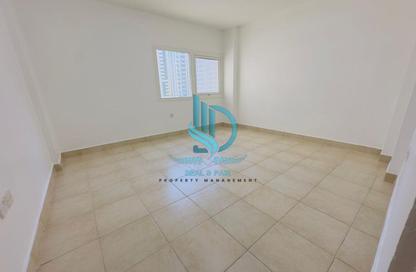 Apartment - 3 Bedrooms - 2 Bathrooms for rent in Al Falah Street - City Downtown - Abu Dhabi Apartment - 3 Bedrooms - 2 Bathrooms for rent in Al Falah Street - City Downtown - Abu Dhabi