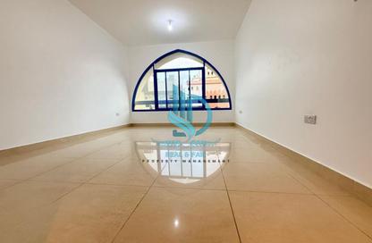 Apartment - 2 Bedrooms - 2 Bathrooms for rent in Al Falah Street - City Downtown - Abu Dhabi Apartment - 2 Bedrooms - 2 Bathrooms for rent in Al Falah Street - City Downtown - Abu Dhabi