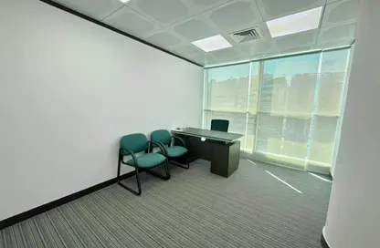 مكتب - استوديو - 2 حمامات للايجار في جنيبي تاور - الدانه - أبوظبي