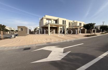Townhouse - 3 - 4 for sale in Luxury Living Villas - Falcon Island - Al Hamra Village - Ras Al Khaimah