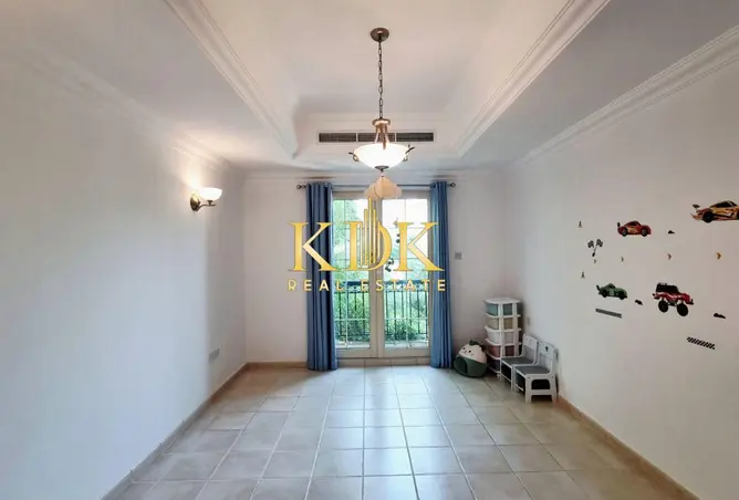150030214 - Property Image 2