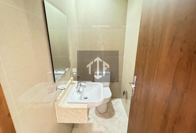 83665265 - Property Image 3