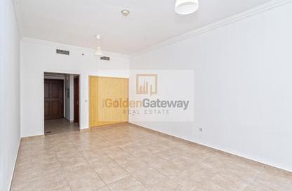 Apartment - Studio - 1 for rent in Venetian - Canal Residence - Dubai Sports City - Dubai