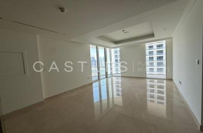 Apartment - 2 Bedrooms - 2 Bathrooms for sale in Palace Beach Residence Tower 2 - Palace Beach Residence - Emaar Beachfront - Dubai Harbour - Dubai