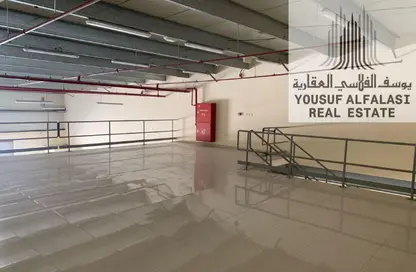 مستودع - استوديو - 1 حمام للايجار في 18 المنطقة الصناعية رقم - المنطقة الصناعية بالشارقة - الشارقة