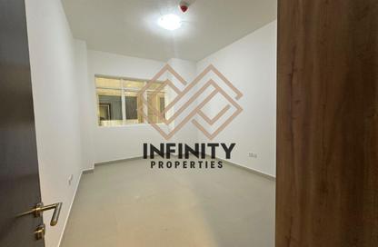 Apartment - 2 - 3 for sale in B10 Building - Al Ameera Village - Ajman