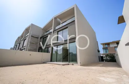 Townhouse - 3 Bedrooms - 4 Bathrooms for rent in Nad Al Sheba Gardens 2 - Nad Al Sheba Gardens - Nad Al Sheba - Dubai